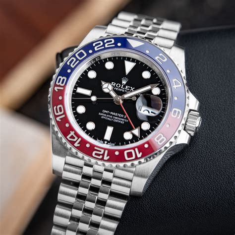 compare rolex gmt master and gmt master ii|Rolex gmt 16710 Pepsi review.